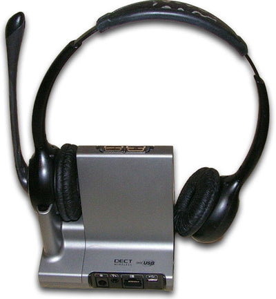 Plantronics WO100 DUO Wireless Headsets, Base, AC Adapter, Phone Interface Cable Refurbished